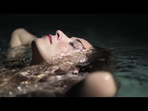 Castellina-Pasi - Occhi di fuoco | GALLETTI BOSTON