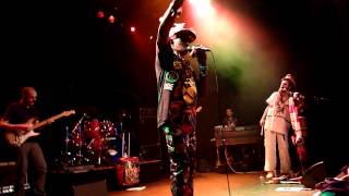 Lee Scratch Perry meets Pura Dub   10 10 2014 GebouwT Bergen op Zoom NL