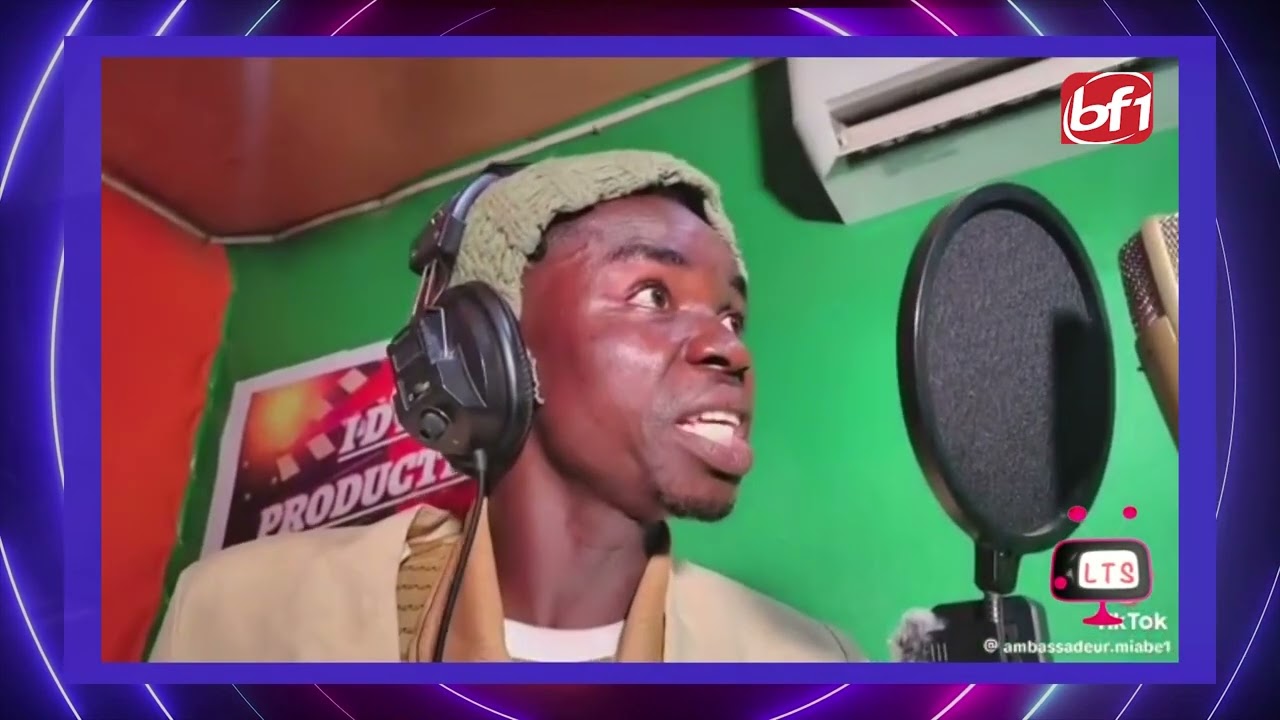 Du rap en langue peulh à la Télé S’amuz : l’humoriste Ambassadeur Miabé met l’ambiance avec son flow