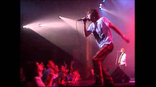 Entre Salitre Y Sudor-Duncan Dhu.wmv