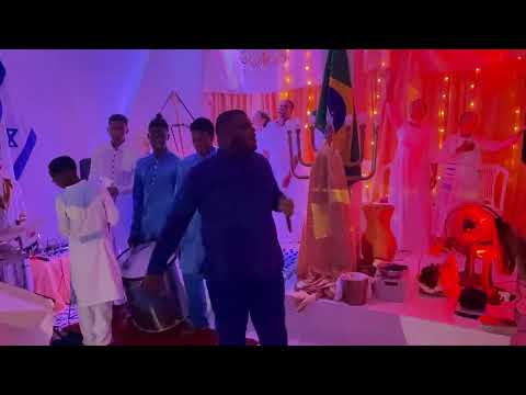 Muito forte, adoração do Vigilhão fogo e avivamento. Ap Wendel Trindade