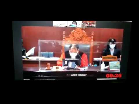 MENEGANGKAN ! HAKIM MK Prof. Dr. Arif Hidayat, SH.,MS MENGAJARI KUASA HUKUM SBS-WT HUKUM ACARA MK