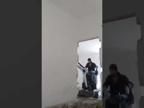 bobcat E10 sbancamento interno