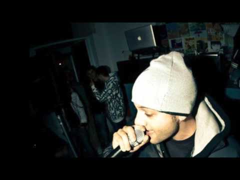 Mifrà feat DemCas Kamurria- non ho più scrupoli_P.Chotto prod