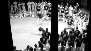 preview picture of video 'Berimbau Chamou 2015 - Telêmaco Borba PR - Professor Klecius (Sagui) Grupo Capoeira Brasil'