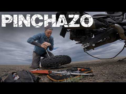 REPARO mi PRIMER PINCHAZO en la RUTA y termina en DESASTRE - Acampo con BALLENAS - Al Sur Ep 6