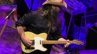 Chris Stapleton -Hard Livin&#39; (Live) at MSG in NYC
