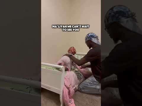 Praying with Dad before bed 😍🙏🏾