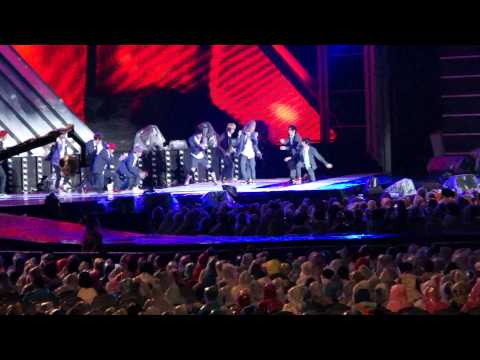 131006 Exo Cover Dance Team at 2013 Hallyu Dream Concert