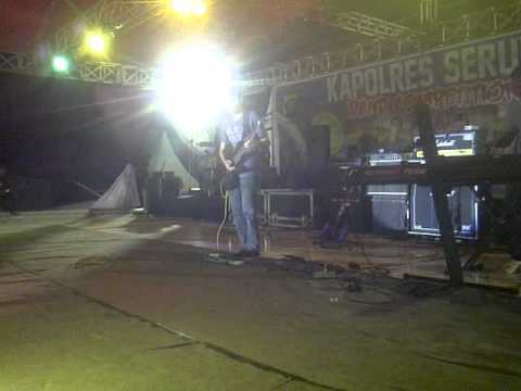 Online band - Mirasantika (Cover At Seruyan Festival Se-Kalimantan)