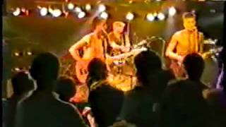 First song of the first LEMONHEADS show, ever 8/19/86: &quot;fed up.&quot;