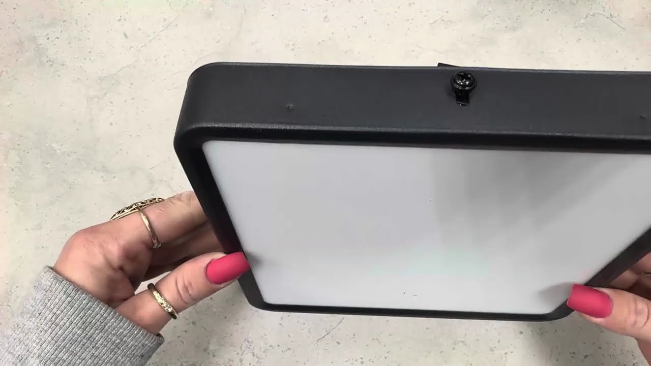 Накладний світлодіодний світильник VIDEX 18W 5000K 220V квадрат чорний (VL-DLSS-185B)