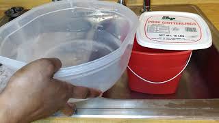 The BEST way to clean Pork Chitterlings/ Chitlins ( for Beginners) from the Rooty to the Tooty