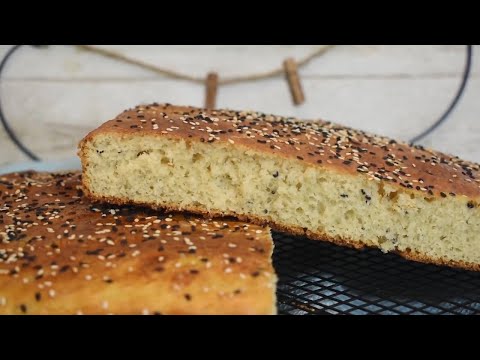 Homemade semolina bread with nigella and sesame
