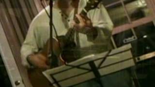 Gavin Rossdale Love Remains the Same (Acoustic Cover)