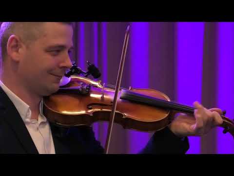 Pálházi Bence Bandája - Megyek az úton (bonchidai)