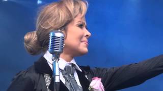 GLORIA TREVI-CAMA Y MESA  LFESTIVAL 10/25/15