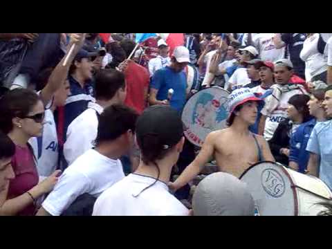 "LA BANDA DEL PARQUE" Barra: La Banda del Parque • Club: Nacional