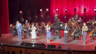  Camerata resgata clássicos da Era do Rádio