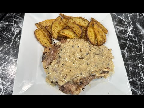 Voici ma version du STEAK AU POIVRE avec pommes de terres rôties 🥩