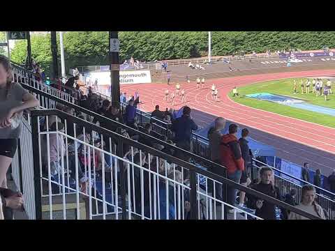 Jennifer and Holly - Scottish Relay Championships 4x100m heat