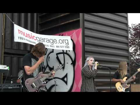 Courtney Spaulding and Emanon -- Psychosis (Original) -- 07/10/15