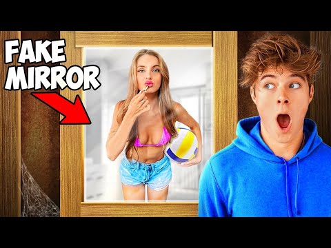 我建造了一面祕密鏡子來偷窺我的暗戀對象！ (I Built a SECRET Mirror to Spy on my Crush!)