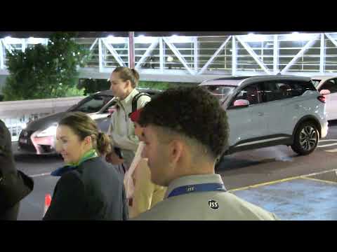 Australian Open champ ELENA RYBAKINA flies home first class with trophy