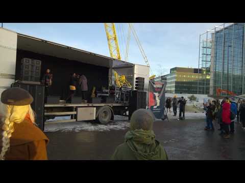 MC Pyhä Lehmä, MC Rauhatäti, HeidiDay Live @ Kansalaistori, Women's March Helsinki
