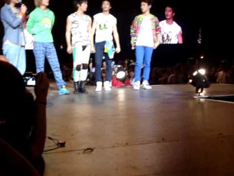 SMTown Tour 2010 in LA: Part 1