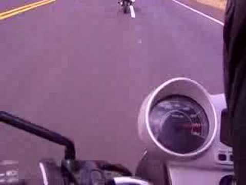 racha:twister amarela vs twister amarela engarupada