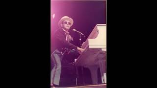 3. Li&#39;l &#39;Frigerator (Elton John - Live In New York: 11/12/1984)