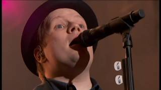 Fall Out Boy - This Ain't A Scene, It's An Arms Race (March Madness Music Festival) 2016