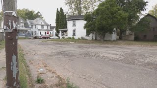 Police investigate targeted shooting in Freeport, three victims recovering