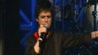 Green Day - Give Me Novacaine live  2004