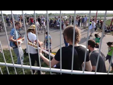 The Lips busking at templehof airport Berlin