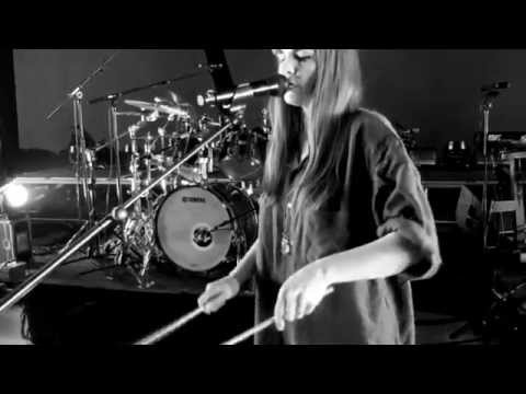 JENNIE ABRAHAMSON ft. LINNEA OLSSON - "SNOWSTORM" from soundcheck to gig
