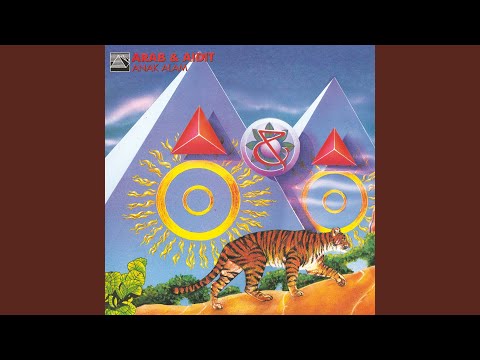 Bila Bulan Berwarna Biru