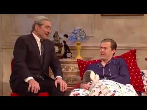 Robert De Niro’s Mueller Pitches Scary Bedtime Story To ‘Eric Trump’ On ‘SNL’