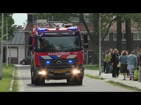 Tankautospuit Wormerveer 11-8036 en OVD 11-0292 met spoed naar een Gaslekkage in Krommenie