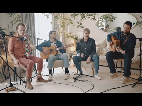 Club del Río & Xoel López // Montaña