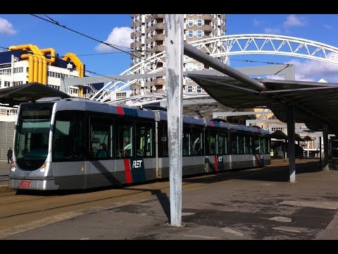RET Tram Citadis 2152 vertrek Blaak Rotterdam op lijn 21 naar Woudhoek