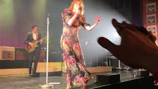 Queen of Peace - Florence and the Machine (Victoria Theatre, Halifax 5/5/18) - HD LIVE