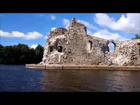 Kokneses pilsdrupas 2015.gada jūlijā no Daugavas