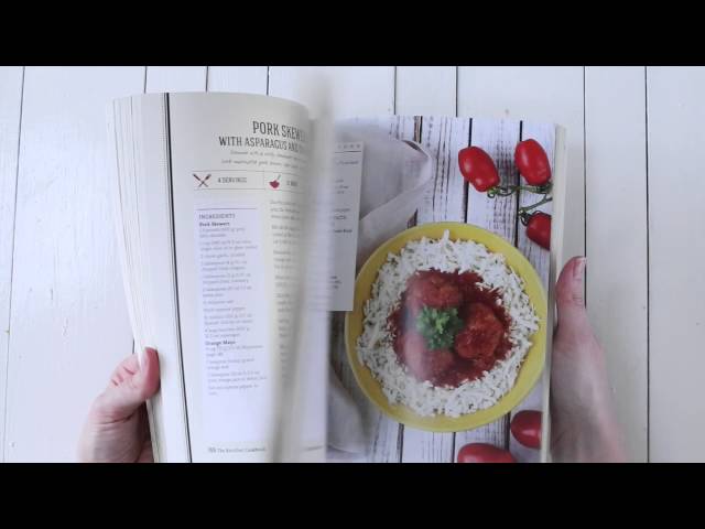 Vídeo relacionado con The Beginner's KetoDiet Cookbook: Over 100 Delicious Whole Food, Low-Carb Recipes for Getting in the Ketogenic Zone, Breaking Your Weight-Loss ... Living Keto for Life (6) (Keto for Your Life)