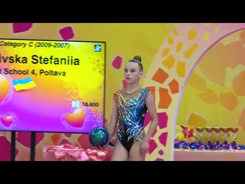 Chopivska Stefaniia 2008 UKR ball