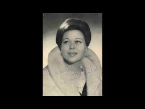 Renata Scotto - "E strano... Ah, fors'è lui... Sempre libera" (live in 1962)