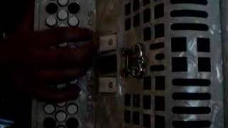 Vivir Sin Ellas - Intocable