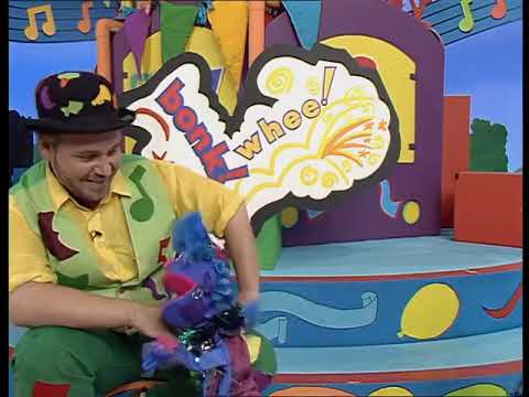 Playdays  The Roundabout Stop  Animal Fair