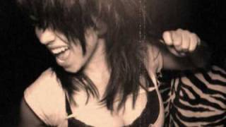 Cassie Steele-Mandrake&#39;s Summer Night ONiMiX